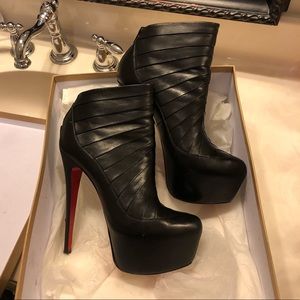 Nappa Christian Louboutin